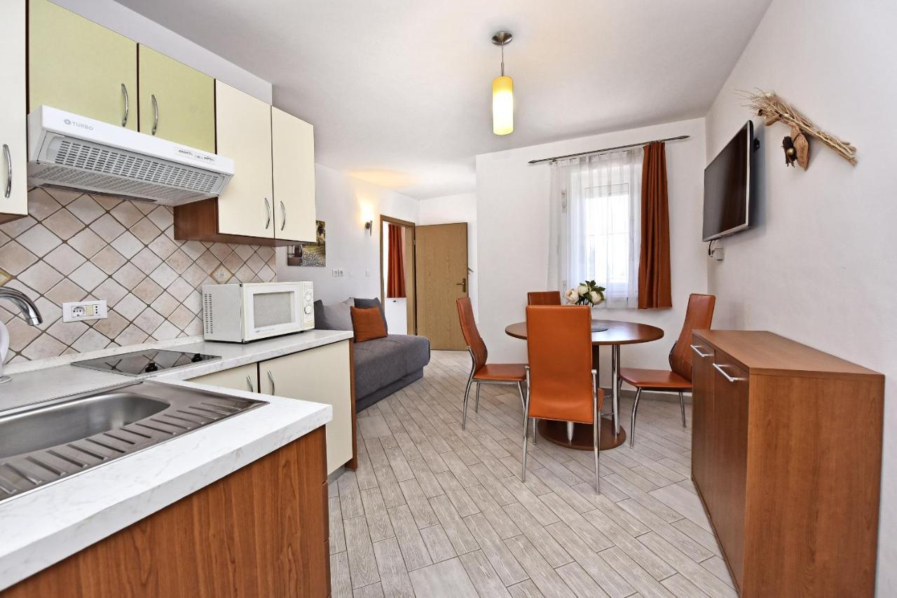 Tomic Apartmán *