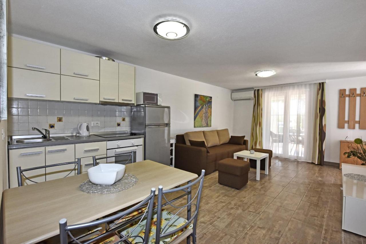 Tomic Apartmán *