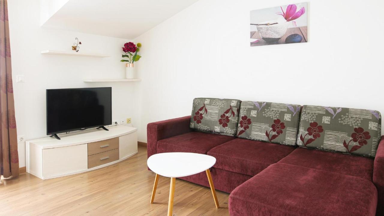 Tomic Apartmán *